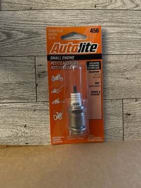 Autolite 456 Small Engine Spark Plug Replaces Champion J17LM RJ17LM NGK BM4A BM4